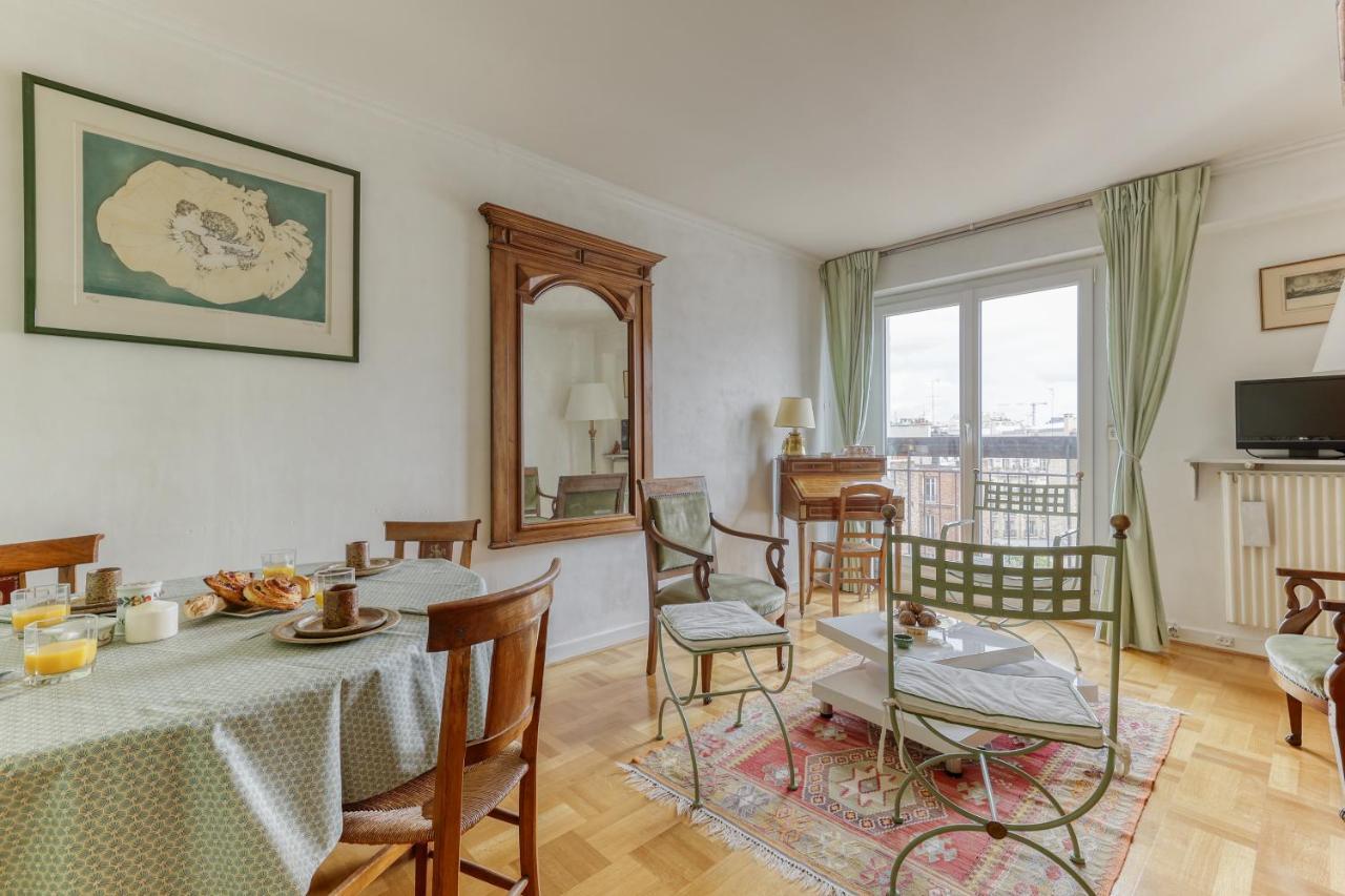 Ferienwohnung Large And Bright 2 Bdrs Flat With View - Paris 20 Exterior foto
